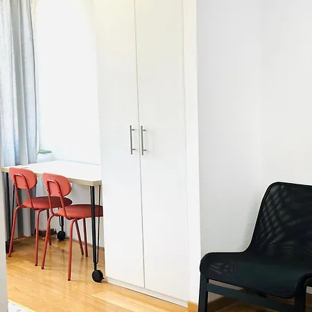 Apartment & Elegant 317